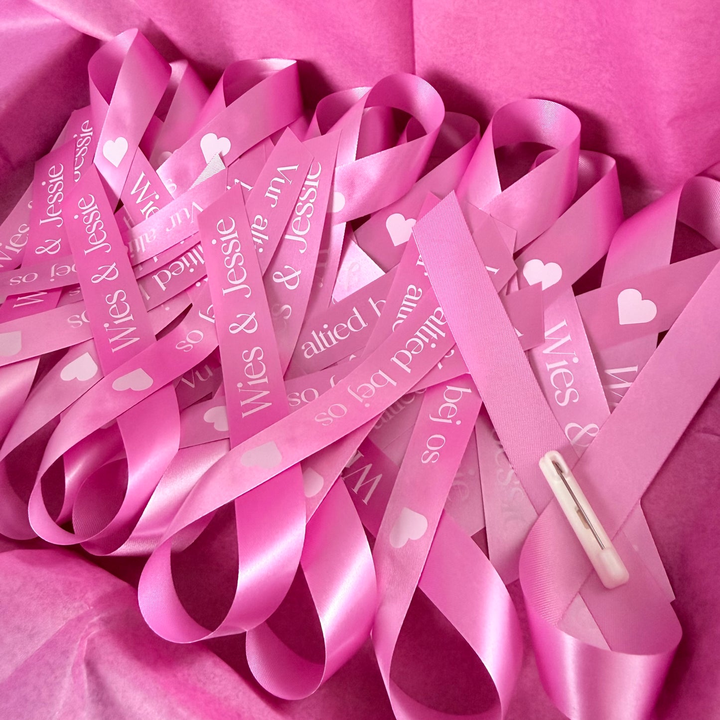 Personalised Memorial Ribbon, Funeral Remembrance Brooch with Safety Pin, 12.5 cm Height, Ready to Wear Keepsake